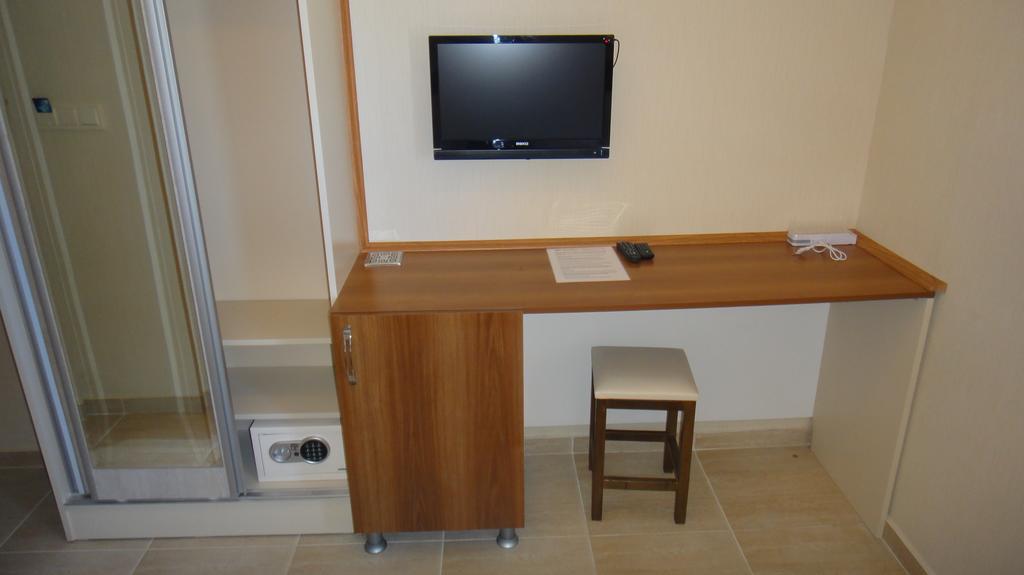 Golden Stone Butik Otel Çeşme Quarto foto